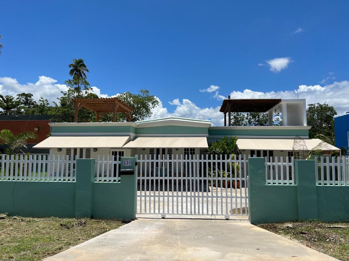 Aguada Beach Condos Eksteriør billede