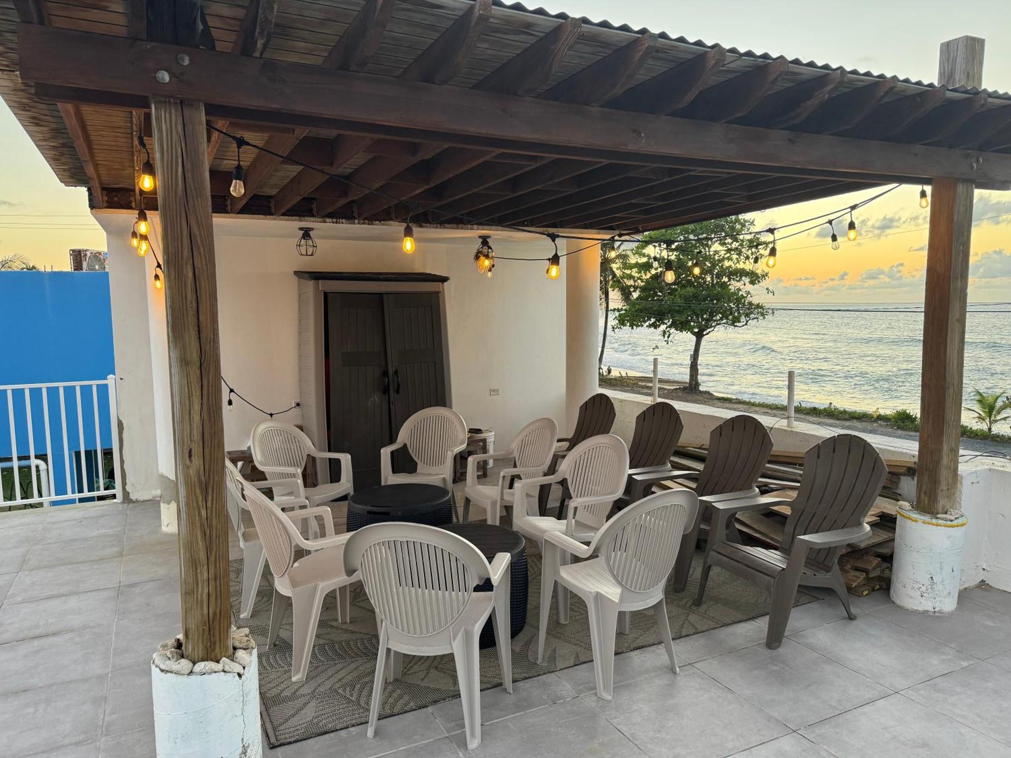 Aguada Beach Condos Eksteriør billede